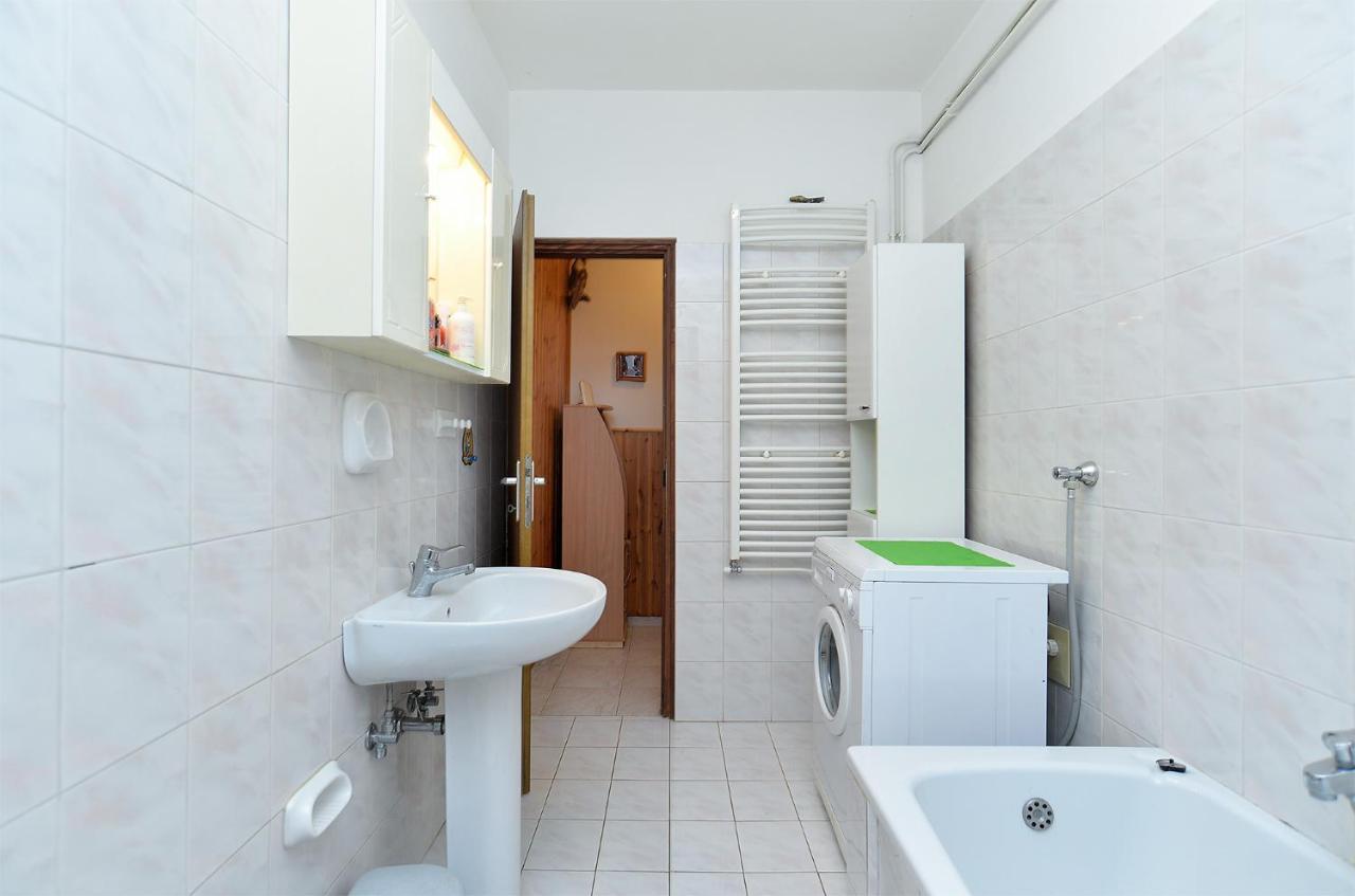 Apartments Irena 531 Pula Exterior photo